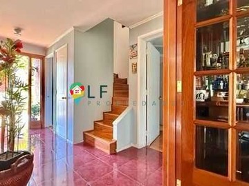 Casa en venta en Casa chilena, condominio, linda (112363), Huechuraba - 3 dormitorios, 3 baños