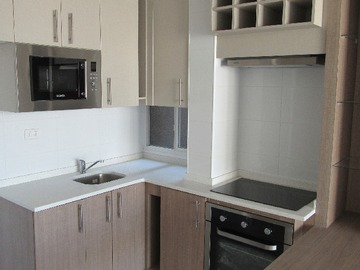 Departamento en arriendo mensual en Se Arrienda Gran Depto Cercano a Metro las Rejas - 2 dormitorios, 2 baños