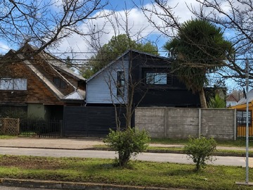 Casa en venta en Villa europa, Valdivia - 5 dormitorios, 3 baños