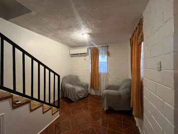 Casa en arriendo mensual en Excelente Oportunidad de Arriendo Casa de 2 Pisos - 3 dormitorios, 1 baño