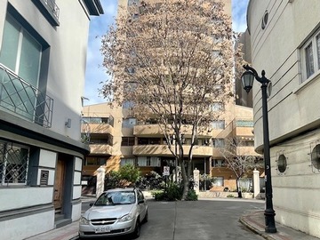 Departamento en venta en Vicuña mackenna y marin, Santiago - 2 dormitorios, 1 baño