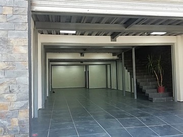 Local Comercial en arriendo mensual en Buin centro, Buin - 2 baños