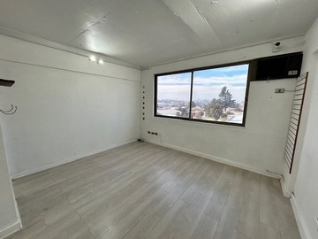 Oficina en arriendo mensual en Edificio Bicentenario 1 norte entre 3 y 4 Oriente Centro Talca, Talca - 1 baño