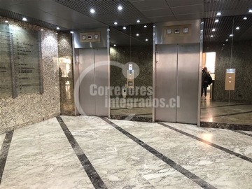 Oficina en arriendo mensual en Nueva Providencia con Los Leones, Providencia - 3 dormitorios, 3 baños