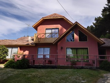 Casa en venta en Casa Amoblada en Pingueral - 4 dormitorios, 3 baños