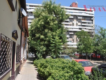 Departamento en arriendo mensual en Domeyko-Club Hípico-Blanco, Santiago