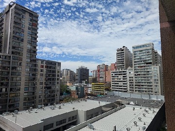 Departamento en venta en Hermoso dpto en centro de santiago con estacionamiento, Santiago - 2 dormitorios, 2 baños