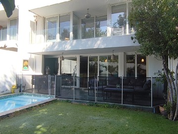 Casa en venta en Las pircas, Peñalolén - 4 dormitorios, 4 baños
