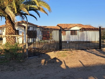 Parcela en arriendo mensual en Parcela - 4 dormitorios, 3 baños
