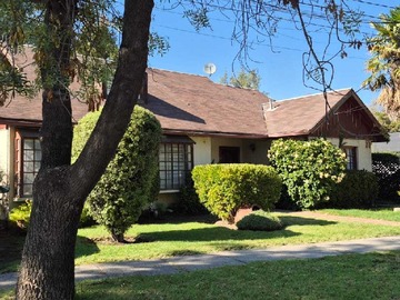 Casa en arriendo mensual en Loteo las vizcachas 5 dorm.,4 baños, piscina (179142), Puente Alto - 5 dormitorios, 4 baños