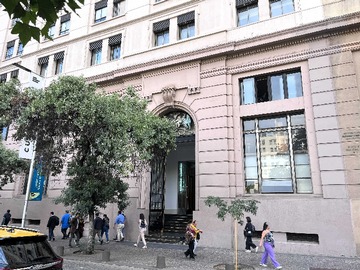 Oficina en venta en Oficina en venta Santiago Moneda 90 m2 (64412), Santiago - 1 baño