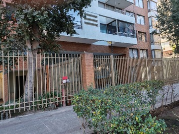 Departamento en arriendo mensual en Dublé Almeyda 1380, Ñuñoa - 3 dormitorios, 2 baños