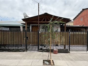 Casa en venta en Calle Maitenco 150, Villa del Sol, Pudahuel, Pudahuel - 3 dormitorios, 2 baños