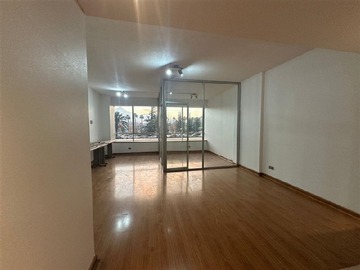 Oficina en arriendo mensual en Avenida la Dehesa 1200 Lo Barnechea, Lo Barnechea - 1 dormitorio, 1 baño