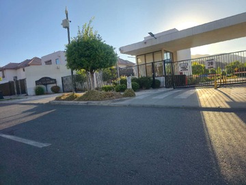 Casa en arriendo mensual en Vivienda Moderna en Entorno Tranquilo Pudahue (144616), Pudahuel - 3 dormitorios, 3 baños