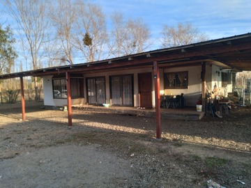 Casa en venta en Longaví, Longaví - 4 dormitorios, 2 baños
