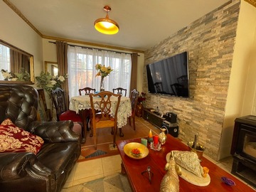 Casa en venta en Curauma, Valparaíso - 3 dormitorios, 2 baños