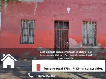 Casa en venta en Juan Martínez de Rozas, Santiago - 3 dormitorios, 2 baños