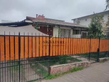 Casa en venta en Nueva villa macul, Macul - 3 dormitorios, 2 baños
