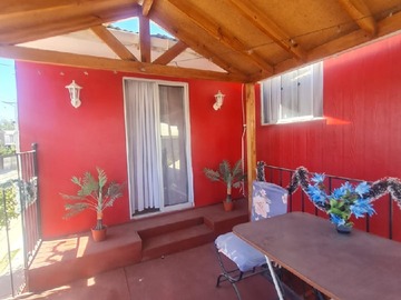 Casa en venta en San Francisco de Mostazal, Mostazal - 4 dormitorios, 1 baño