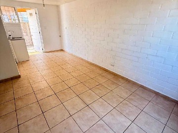 Casa en venta en Oportunidad en Quillota (138137), Quillota - 2 dormitorios, 1 baño