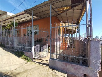 Casa en venta en Cerro Cordillera Calle Uno, Valparaíso - 3 dormitorios, 1 baño