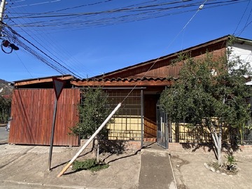 Casa en venta en Villa aires de cordillera, Calle Larga - 3 dormitorios, 1 baño