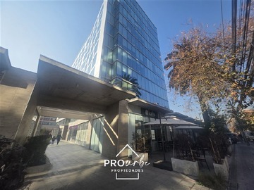 Oficina en venta en Av. Antonio Varas/ Frente al Hospital Calvo Mackenna, Providencia - 1 dormitorio, 1 baño