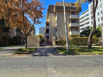 Departamento en venta en 3 D / 2 B en 1er Piso con Patio de 40 m2 (172089), Providencia - 3 dormitorios, 2 baños