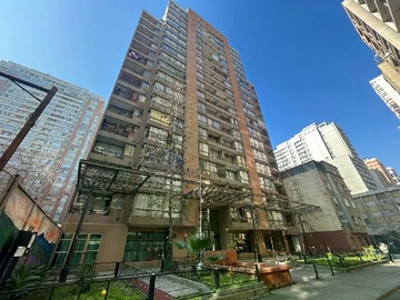 Departamento en venta en Oportunidad Amplio, Impecable, Estacionamiento y Metro - 3 dormitorios, 2 baños