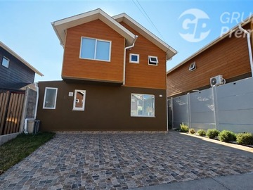 Casa en venta en Av. San Carlos con Bellavista, Puente Alto - 3 dormitorios, 3 baños