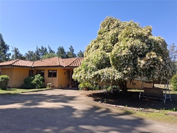Casa en venta en AP189 Santa Teresita de Lisieux 3D 2B y servicios, en 129 cons y 5000 de terreno, Lampa - 3 dormitorios, 3 baños