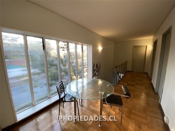 Oficina en venta en Simón Bolívar / Suecia, Ñuñoa - 7 dormitorios, 5 baños