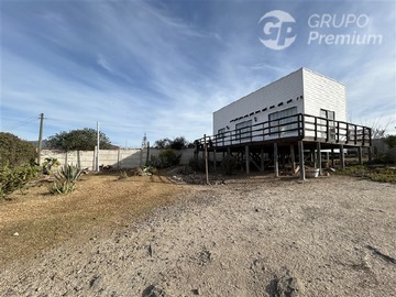 Casa en venta en Puntilla de la herradura, Coquimbo - 5 dormitorios, 3 baños