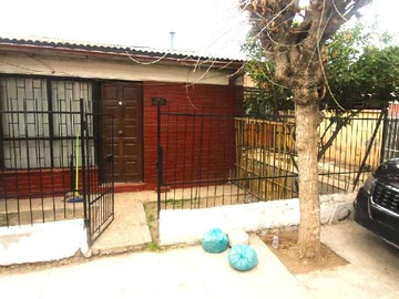Casa en venta en Casa Amplia/Arenisca/Gral Arriagada (171494), La Florida - 4 dormitorios, 2 baños