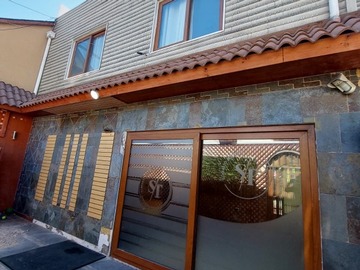 Casa en venta en Pedro leon gallo 543, Antofagasta - 4 dormitorios, 4 baños