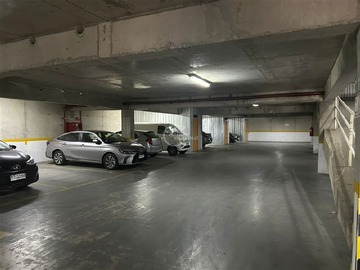 Estacionamiento en arriendo mensual en Venta y arriendo estacionamientos, Santiago