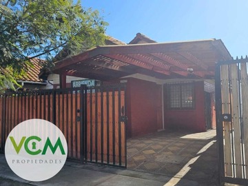 Casa en arriendo mensual en Casa 3 dor + 2b + est - avenida larrain 1965 peñaflor, Peñalolén - 3 dormitorios, 2 baños