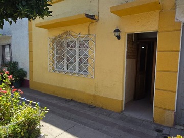 Casa en venta en San Diego 1417, Santiago - 4 dormitorios, 2 baños