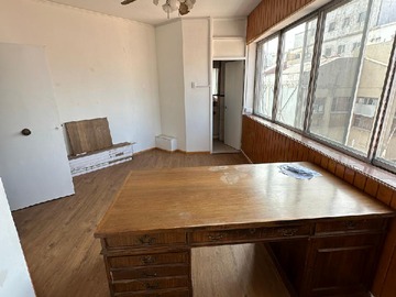Oficina en arriendo mensual en Galería Beye, Valparaíso - 3 dormitorios, 2 baños