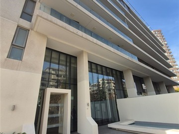 Departamento en venta en A pasos de Metro Manquehue y Mall Apumanque, Las Condes - 2 dormitorios, 2 baños