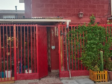 Casa en venta en Calle San Alberto, Puente Alto - 2 dormitorios, 1 baño