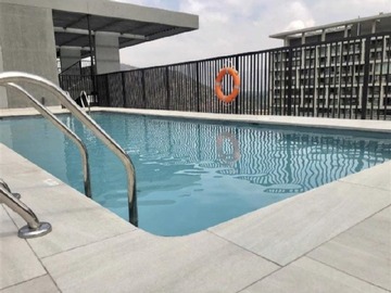 Departamento en arriendo mensual en Av Las Condes con La Cabaña, Las Condes - 1 dormitorio, 1 baño