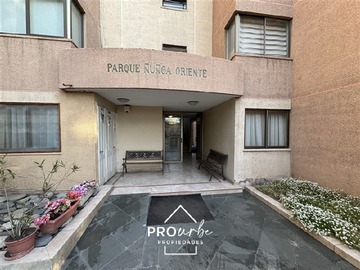 Departamento en venta en Entre Pedro lobos y el Mercante 5 cuadras de Vespucio, Ñuñoa - 3 dormitorios, 2 baños
