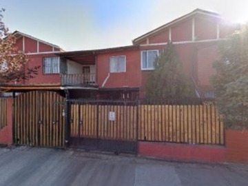 Casa en arriendo mensual en Casa Villa los Jardines de Quilicura - 4 dormitorios, 2 baños