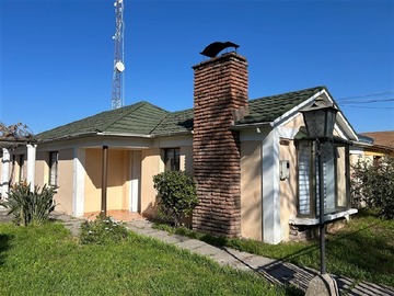 Casa en arriendo mensual en A una cuadra de la plaza de armas de buin, Buin - 3 dormitorios, 1 baño
