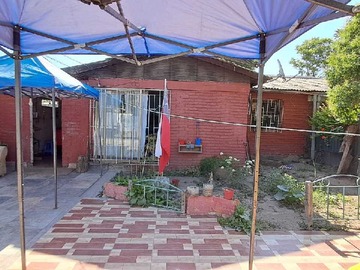 Casa en venta en Casa Amplia y Luminosa Metro Rojas Magallanes (161294), La Florida - 3 dormitorios, 1 baño