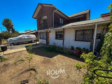 Casa en venta en Montreal, La Granja - 5 dormitorios, 2 baños