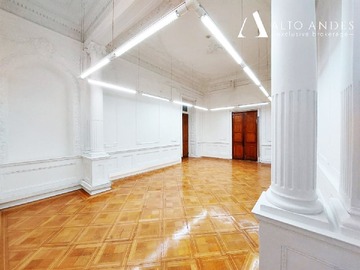 Bodega en arriendo mensual en Huérfanos 1692, Santiago