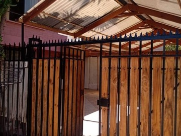 Casa en venta en Ciudad satelite, Maipú - 3 dormitorios, 3 baños